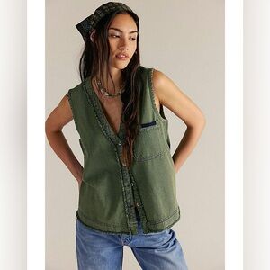 NWOT We The Free South Side Shirt